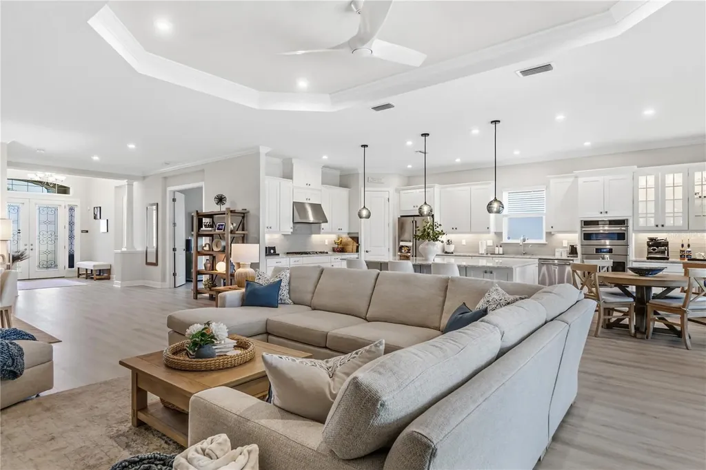 3984 Santa Caterina Boulevard Bradenton FL 34211
