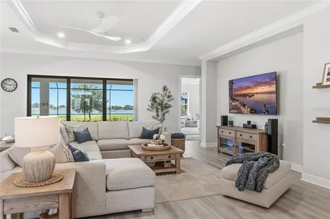 3984 Santa Caterina Boulevard Bradenton FL 34211