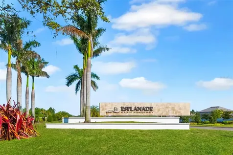 3984 Santa Caterina Boulevard Bradenton FL 34211