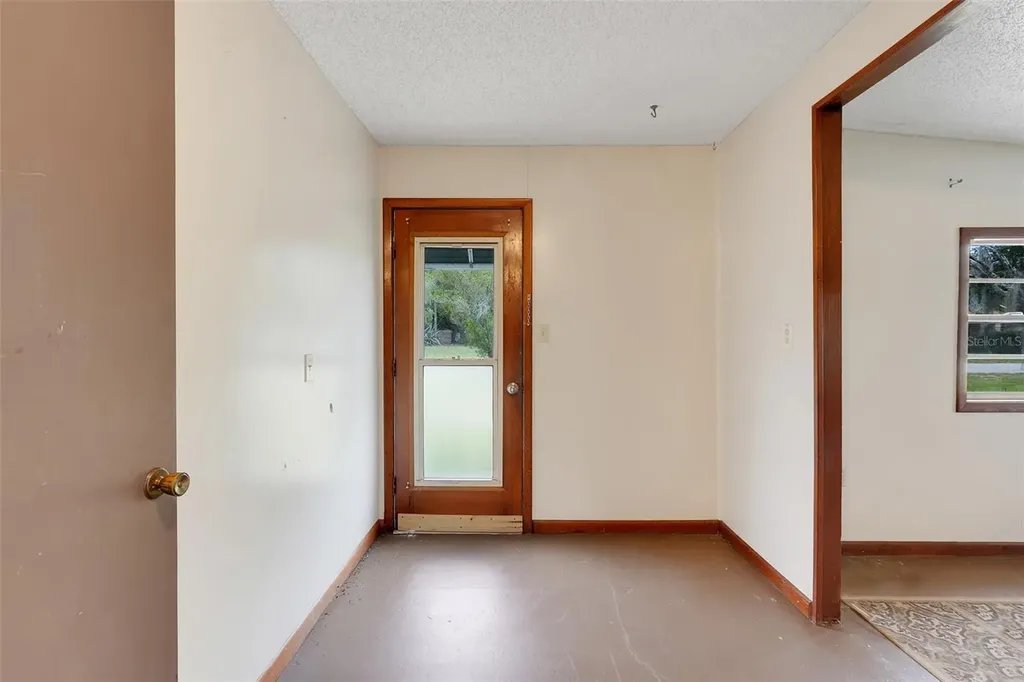 11411 Huggins Street Leesburg FL 34788