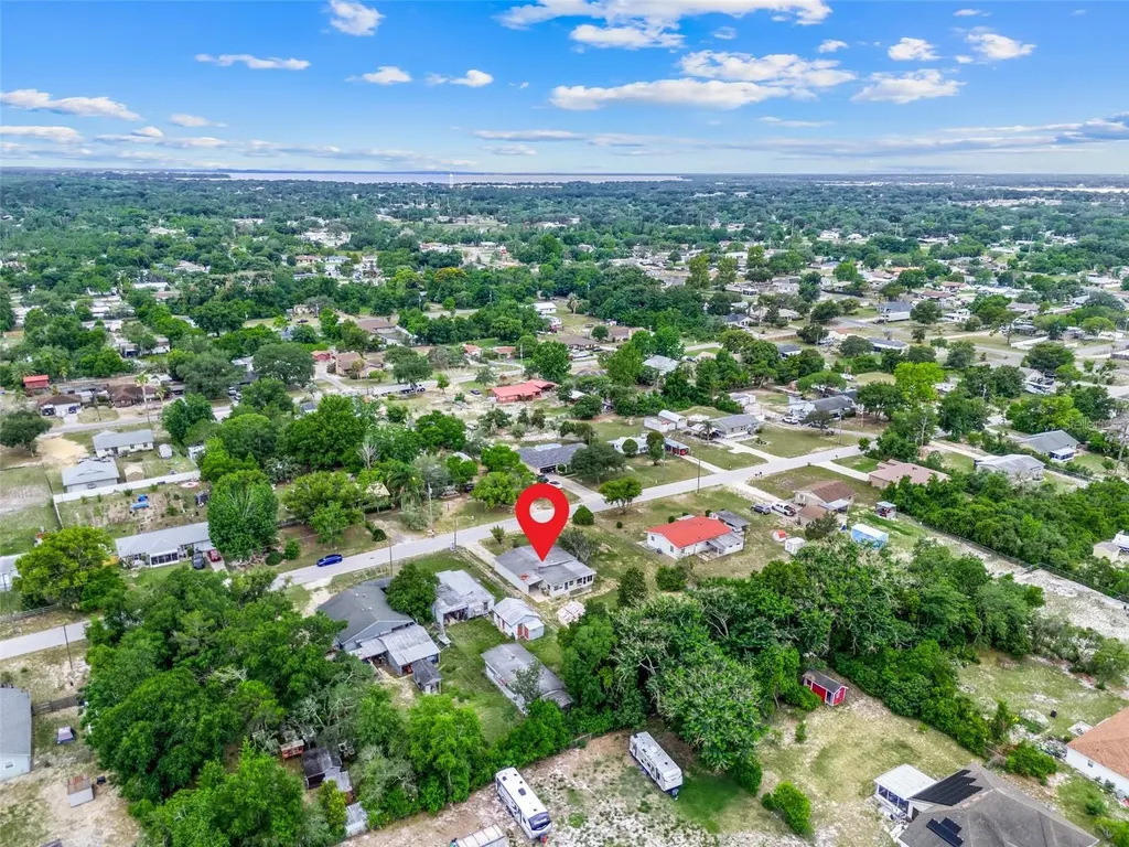 11411 Huggins Street Leesburg FL 34788