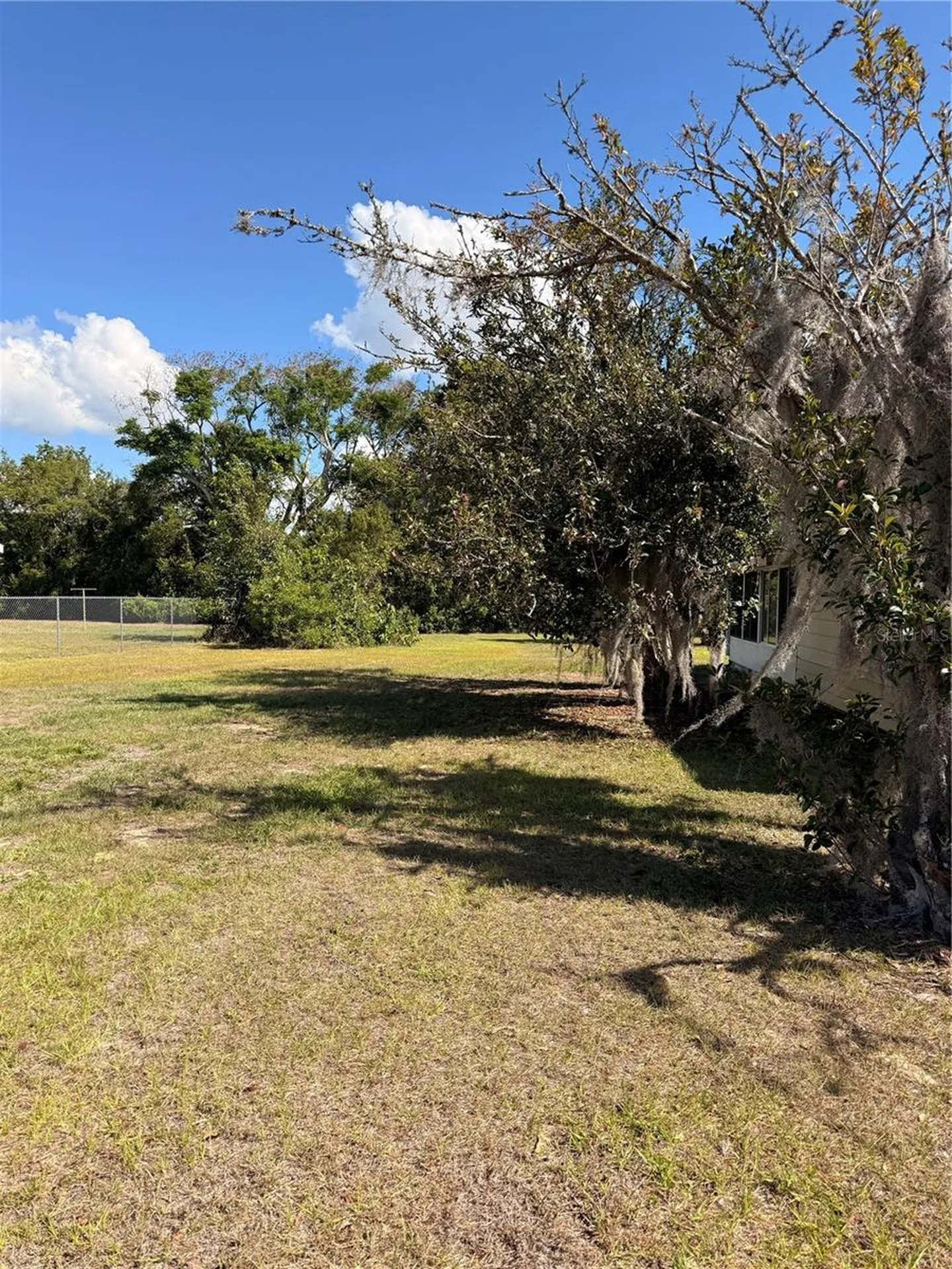 11411 Huggins Street Leesburg FL 34788