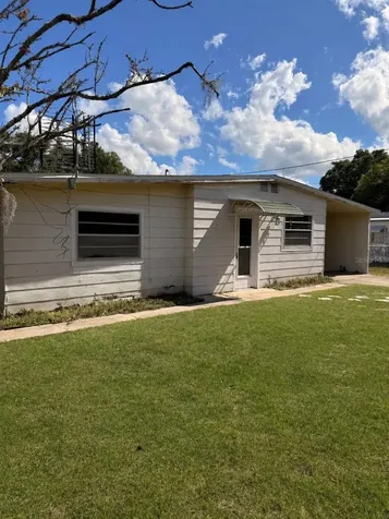 11411 Huggins Street Leesburg FL 34788