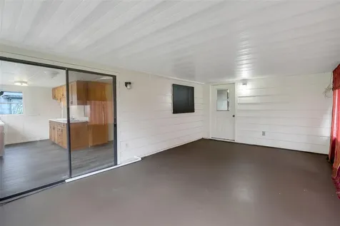 11411 Huggins Street Leesburg FL 34788