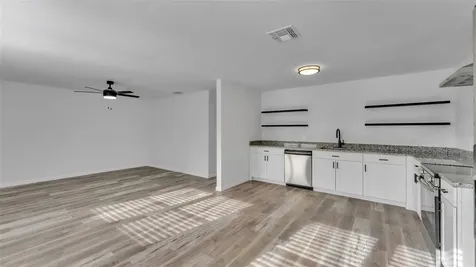 230 Palm Avenue Auburndale FL 33823