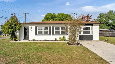 230 Palm Avenue Auburndale FL 33823