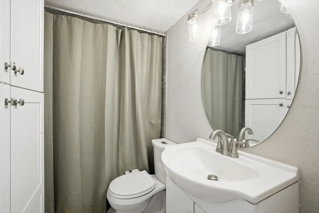 708 E Drew Street Plant City FL 33563