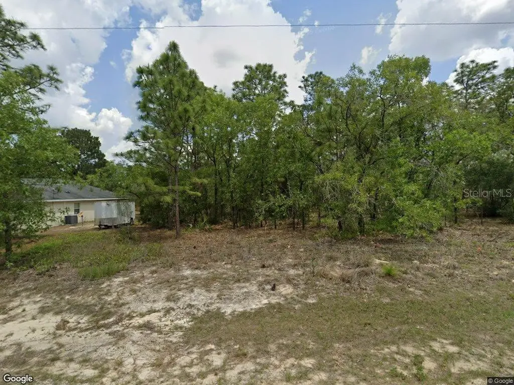 3881 W Parkview Drive Dunnellon FL 34433