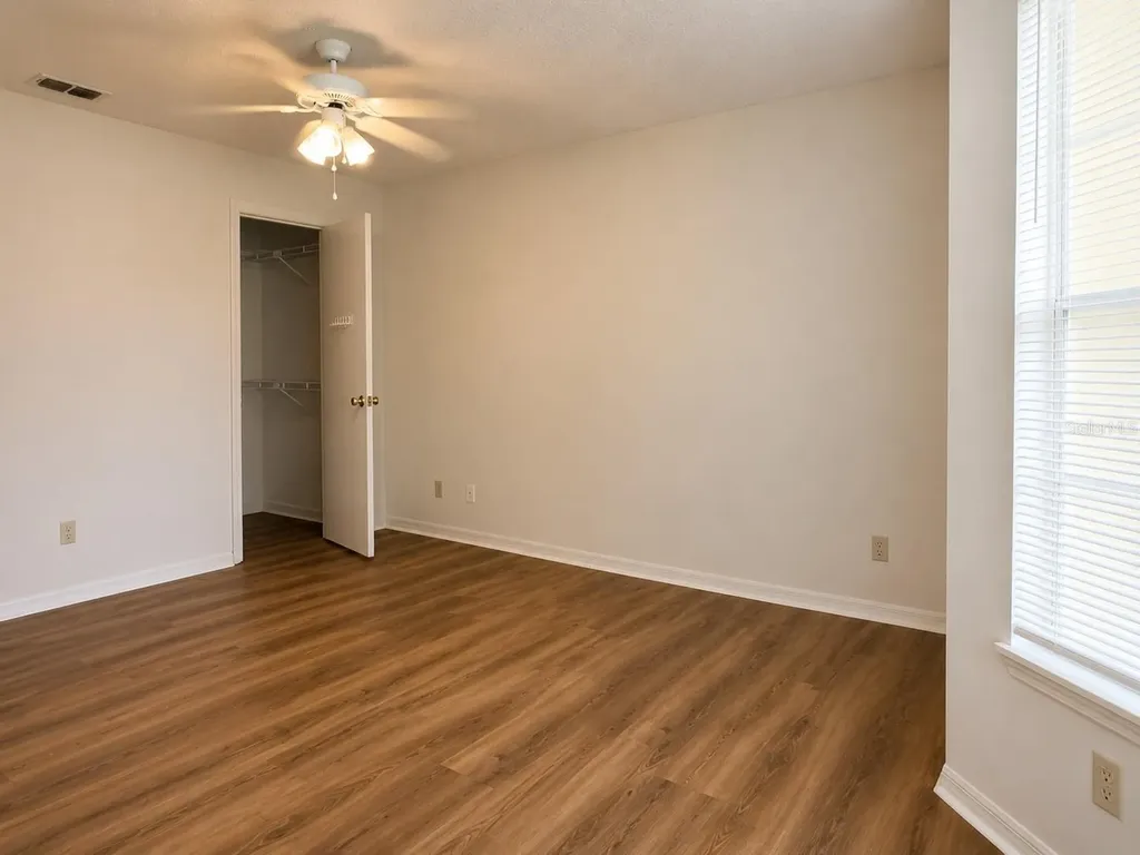 1063 S Hiawassee Road Orlando FL 32835
