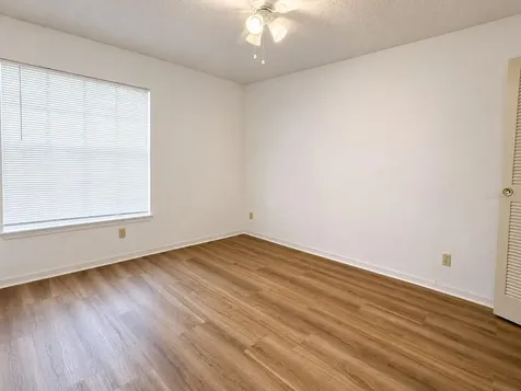 1063 S Hiawassee Road Orlando FL 32835