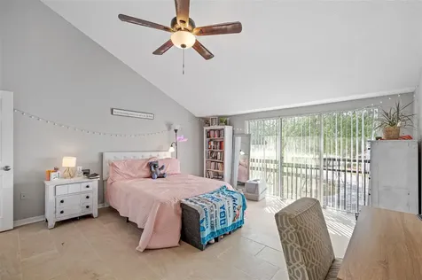 9419 Citrus Glen Place Tampa FL 33618