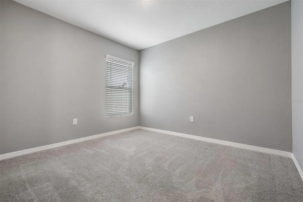 38400 Sonnet Landing Avenue Zephyrhills FL 33540