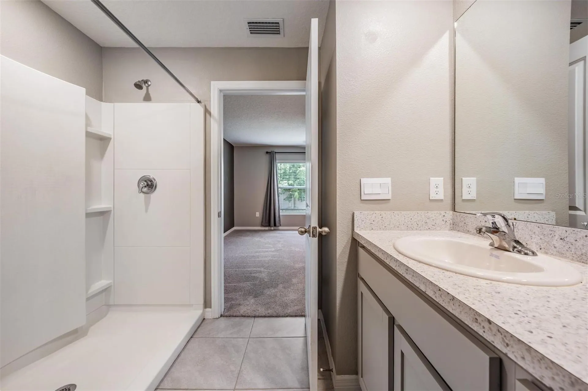 38400 Sonnet Landing Avenue Zephyrhills FL 33540