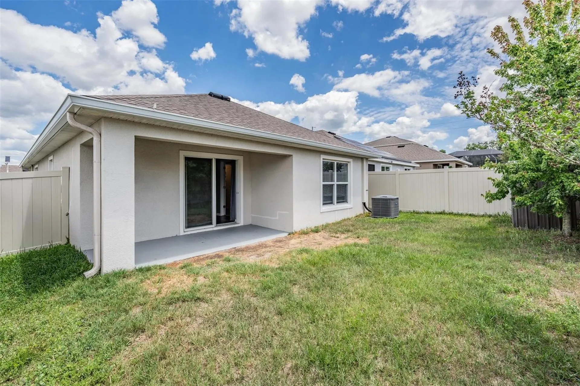 38400 Sonnet Landing Avenue Zephyrhills FL 33540