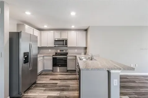 38400 Sonnet Landing Avenue Zephyrhills FL 33540