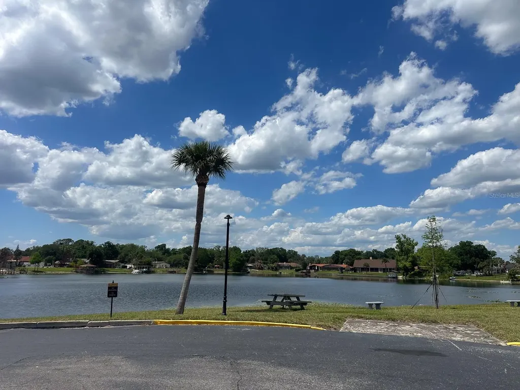 924 Lake Destiny Road Altamonte Springs FL 32714