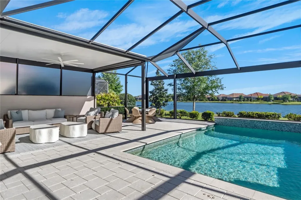 7010 Whittlebury Trail Bradenton FL 34202