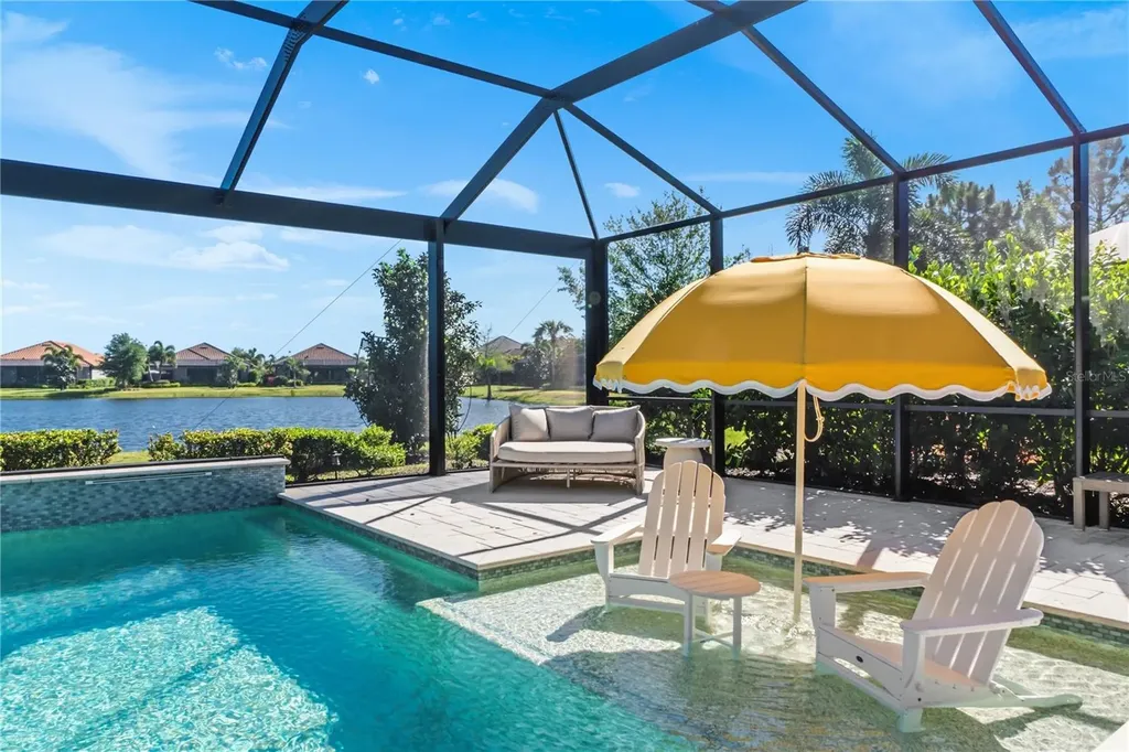 7010 Whittlebury Trail Bradenton FL 34202