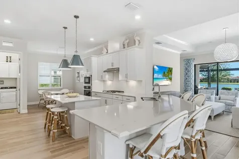 7010 Whittlebury Trail Bradenton FL 34202
