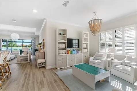 7010 Whittlebury Trail Bradenton FL 34202