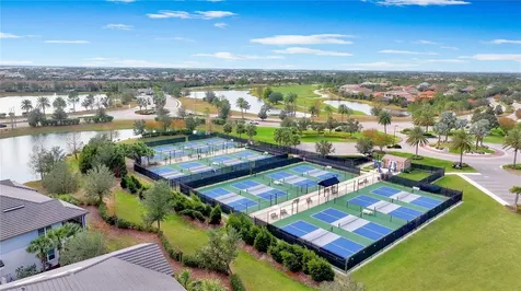7010 Whittlebury Trail Bradenton FL 34202
