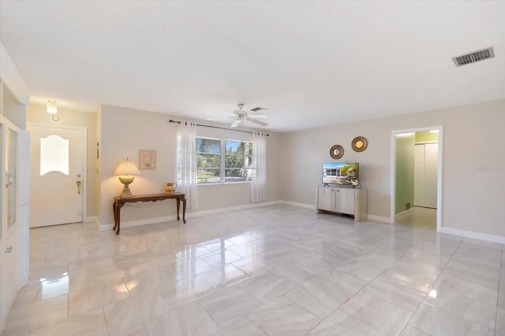 591 Porpoise Road Venice FL 34293