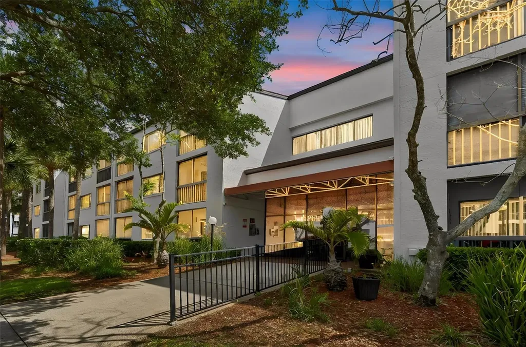 2593 Countryside Boulevard Clearwater FL 33761