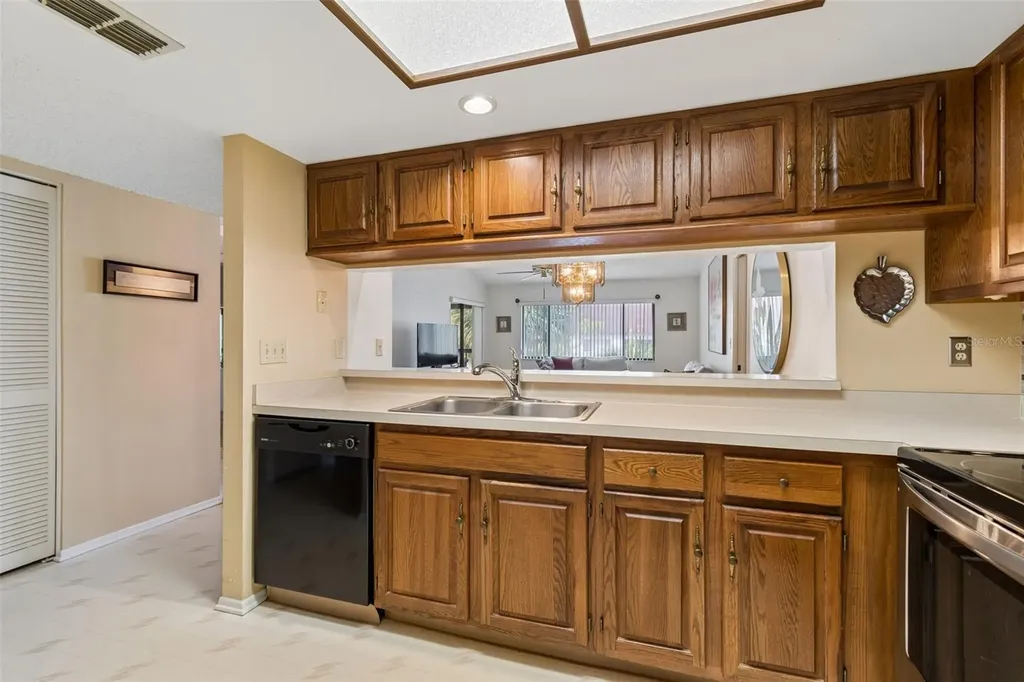 2593 Countryside Boulevard Clearwater FL 33761