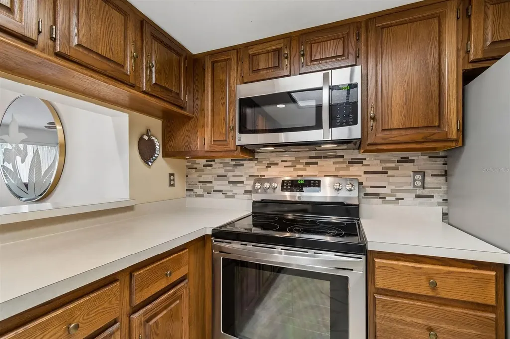 2593 Countryside Boulevard Clearwater FL 33761