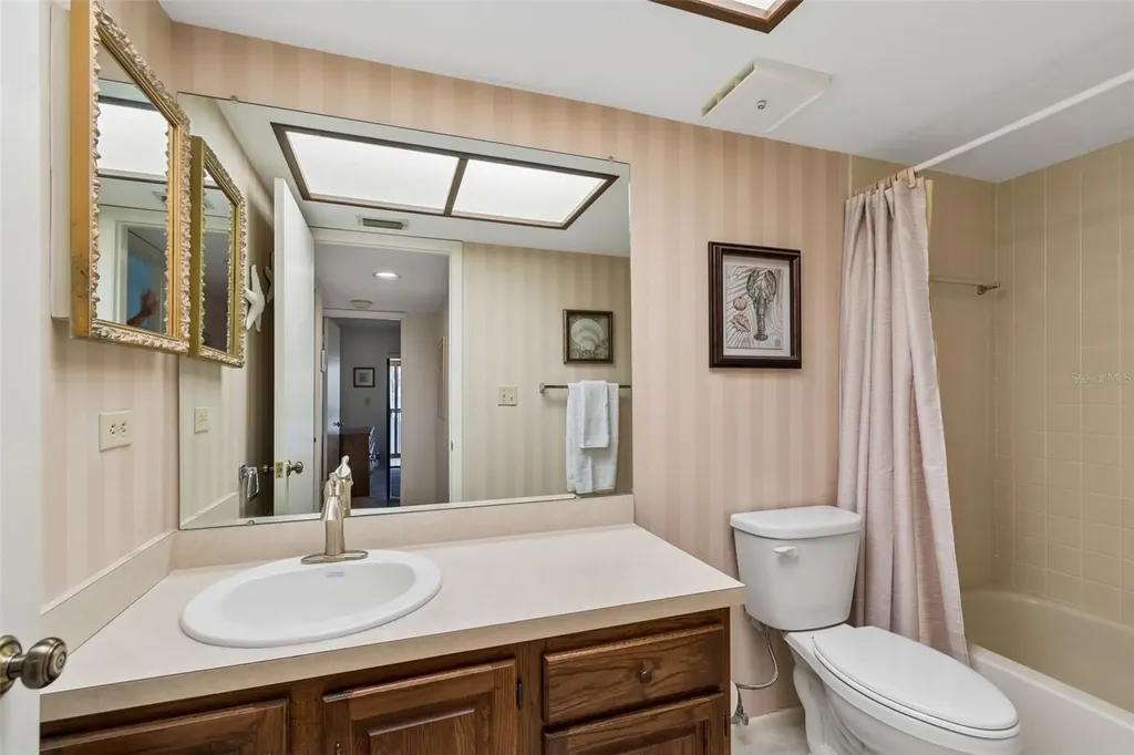 2593 Countryside Boulevard Clearwater FL 33761