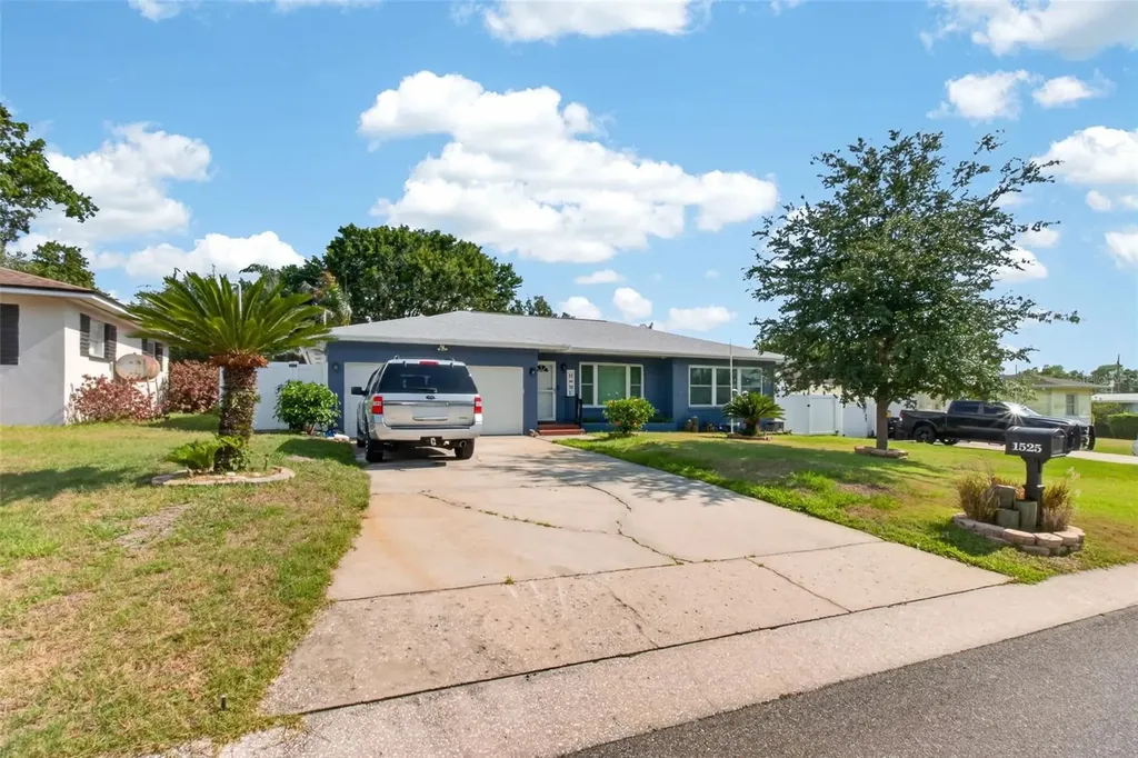 1525 Levern Street Clearwater FL 33755
