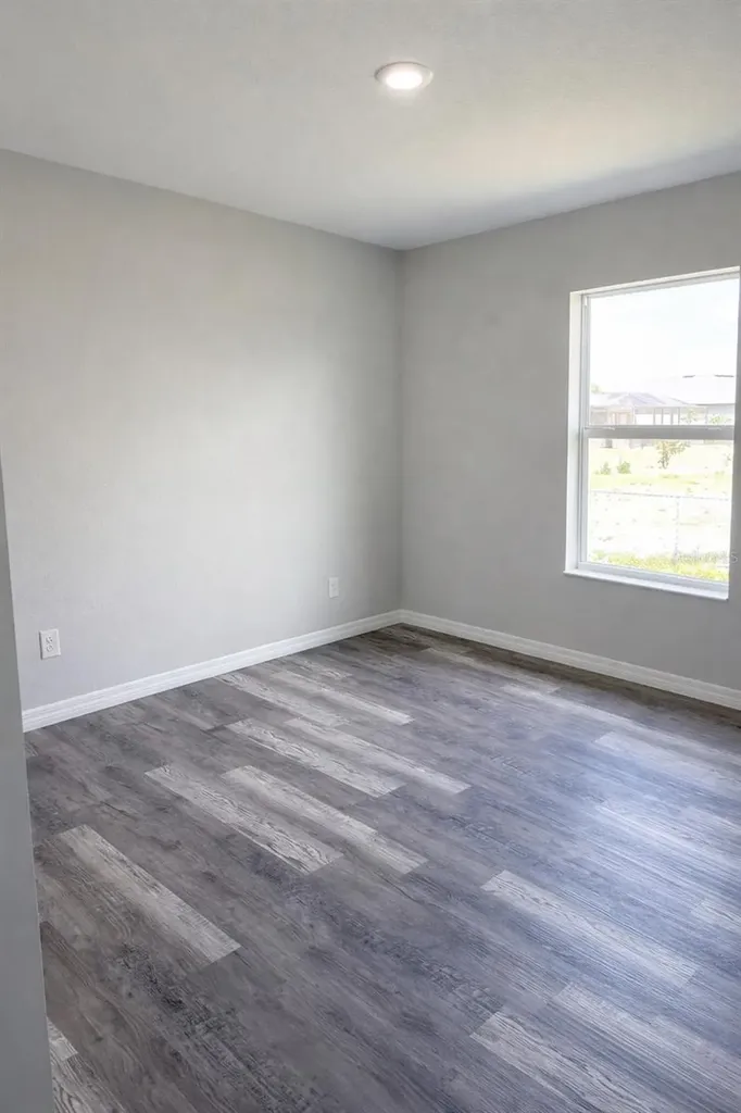 202 NW 25th Place Cape Coral FL 33993