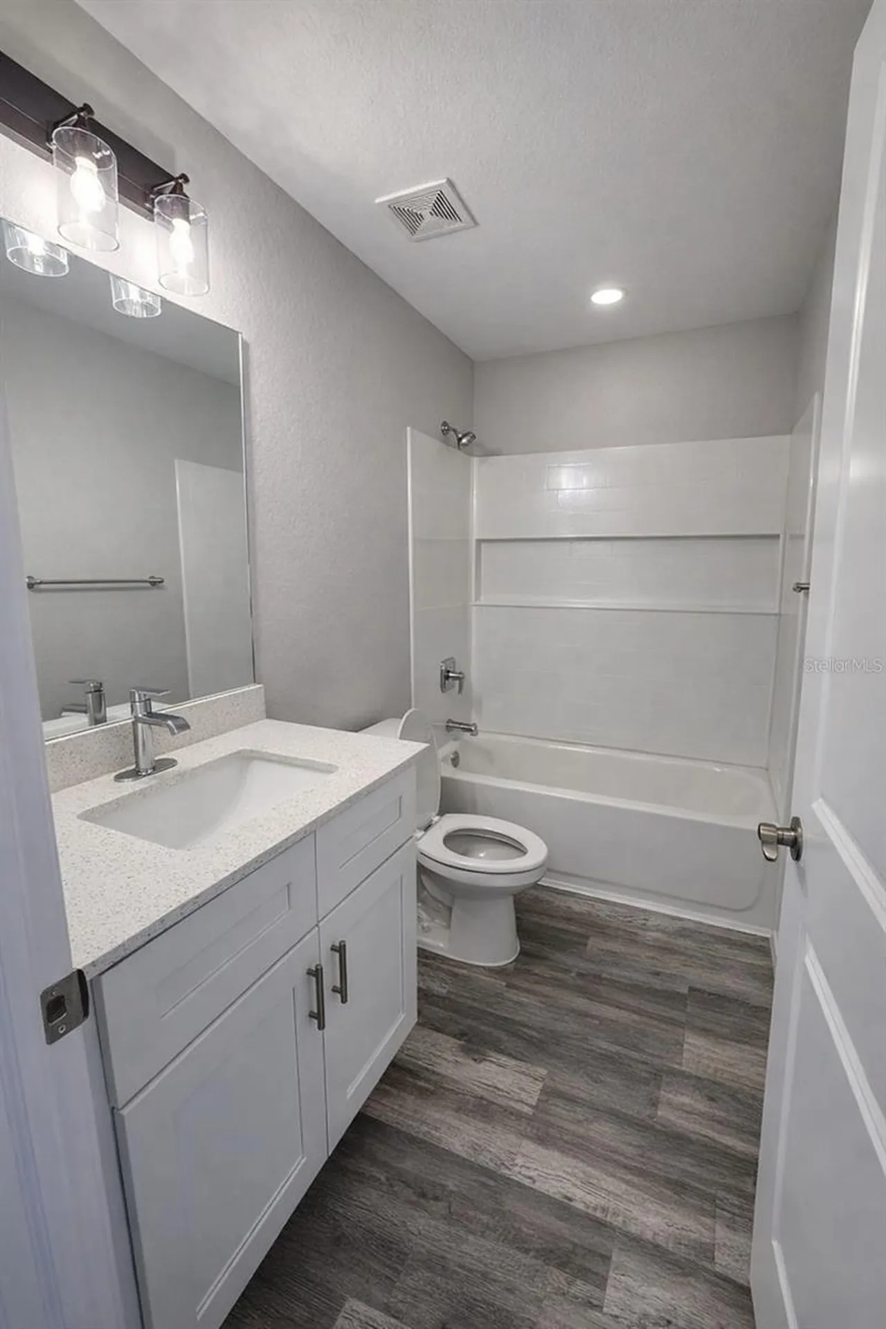 202 NW 25th Place Cape Coral FL 33993