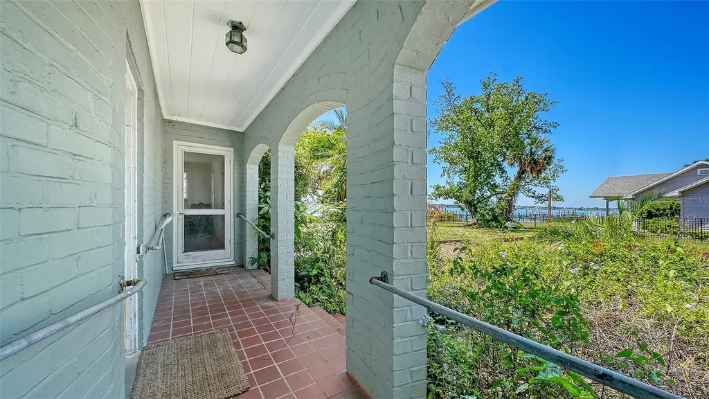 1705 4th Street W Palmetto FL 34221