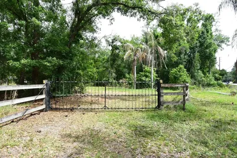 6832 Quail Hollow Boulevard Wesley Chapel FL 33544