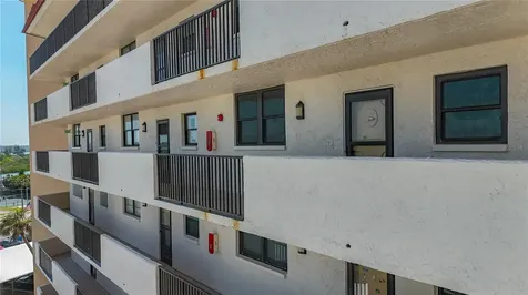18304 Gulf Boulevard Redington Shores FL 33708