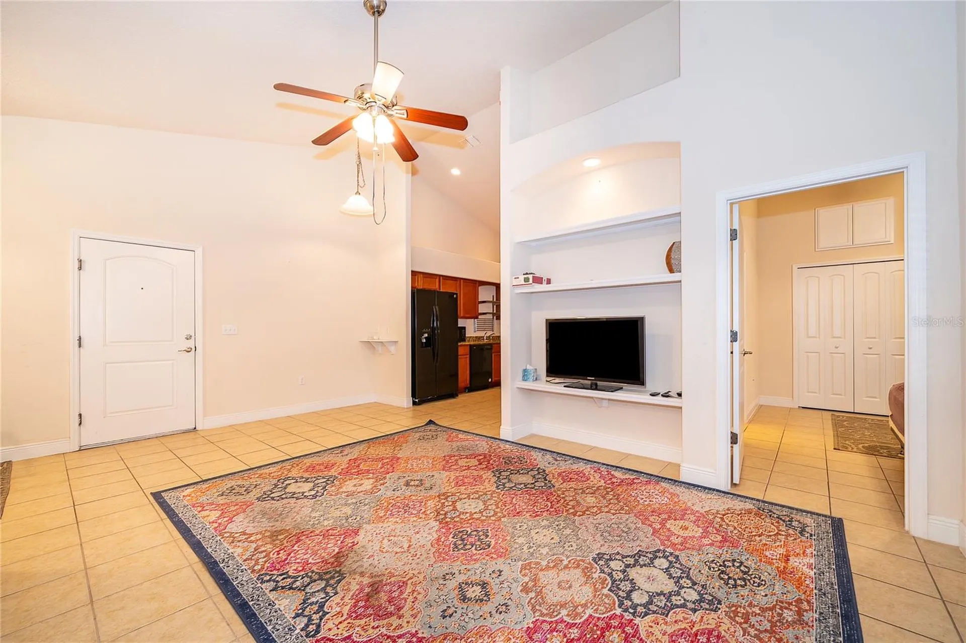 1075 David Walker Drive Tavares FL 32778