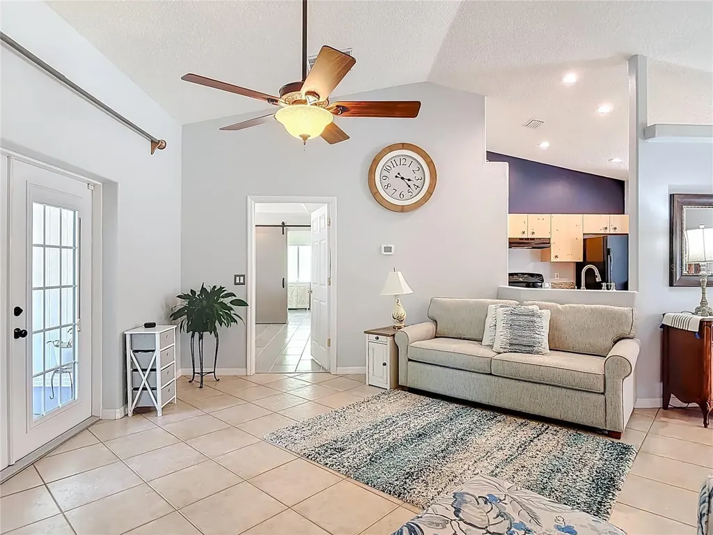 191 N Summit Avenue Lake Helen FL 32744