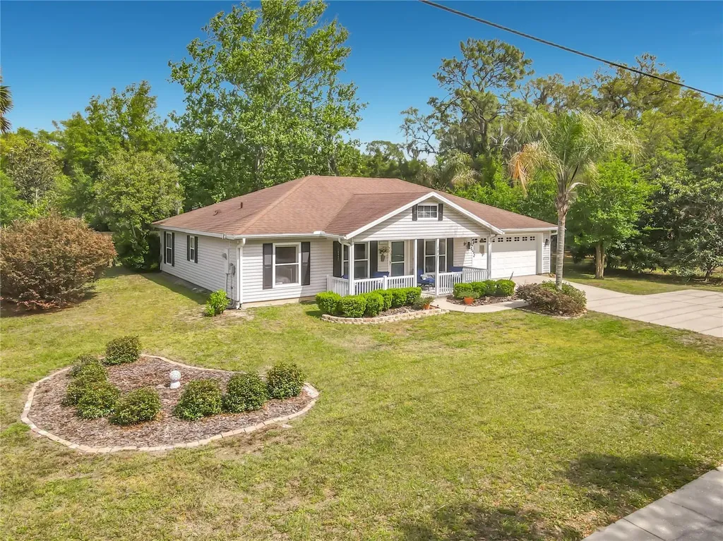 191 N Summit Avenue Lake Helen FL 32744