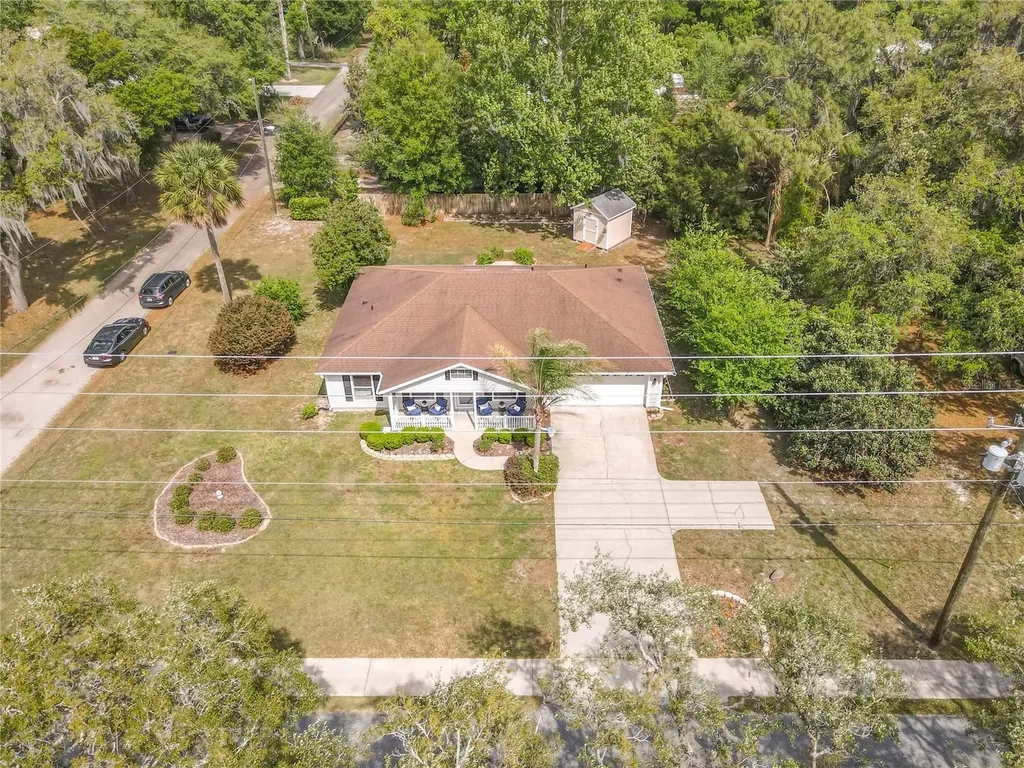 191 N Summit Avenue Lake Helen FL 32744