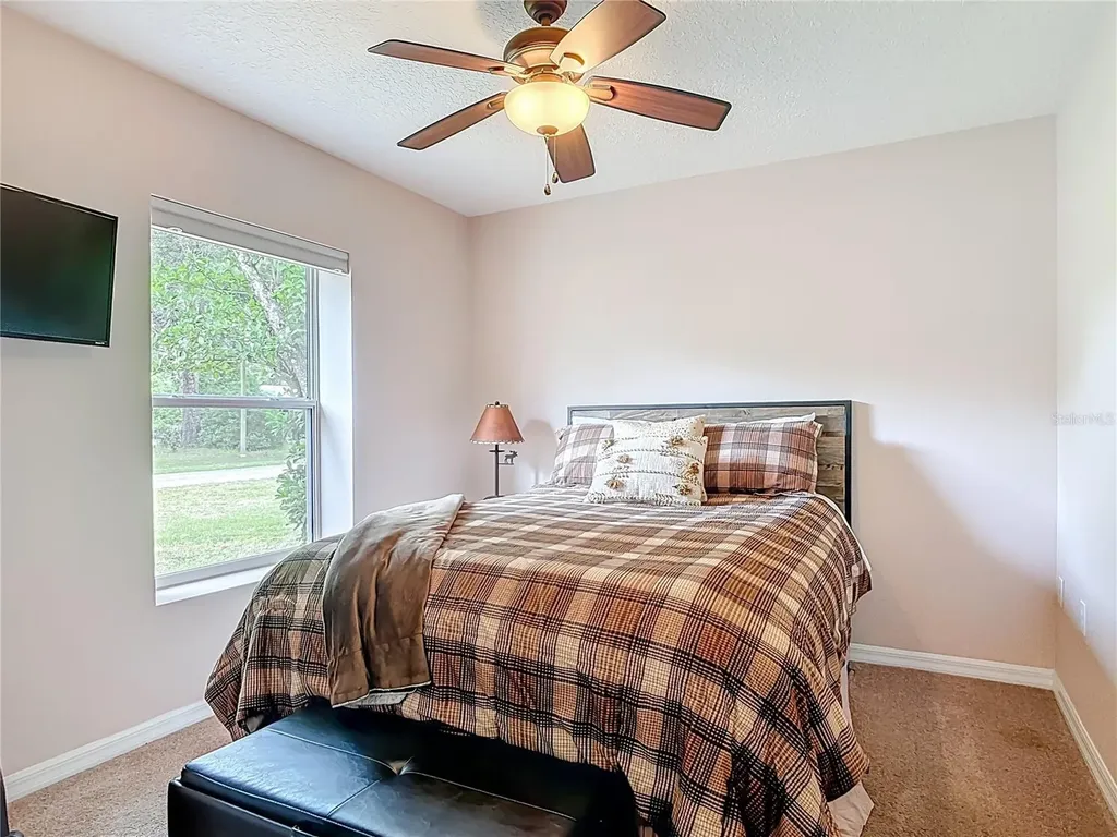 191 N Summit Avenue Lake Helen FL 32744