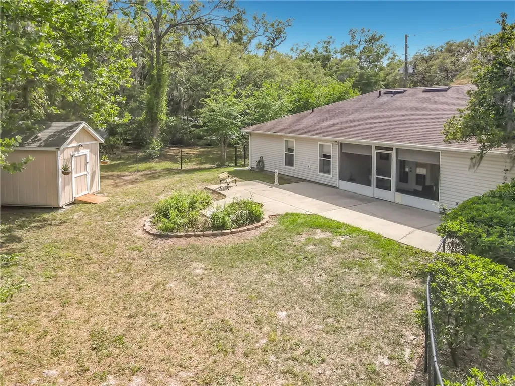 191 N Summit Avenue Lake Helen FL 32744