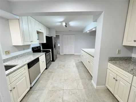 Longwood FL 32779