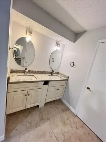 Longwood FL 32779