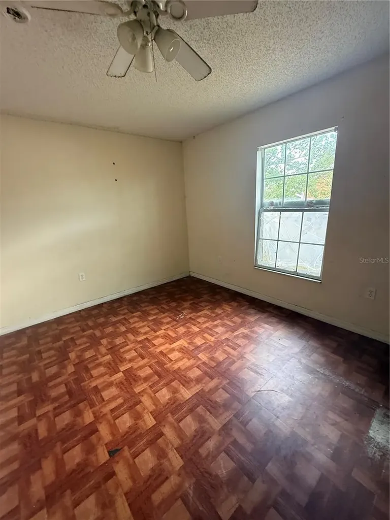 2266 N Normandy Boulevard Deltona FL 32725