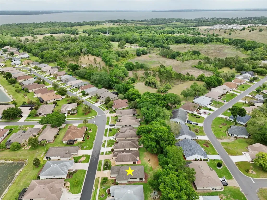 27210 Stoney Brook Drive Leesburg FL 34748