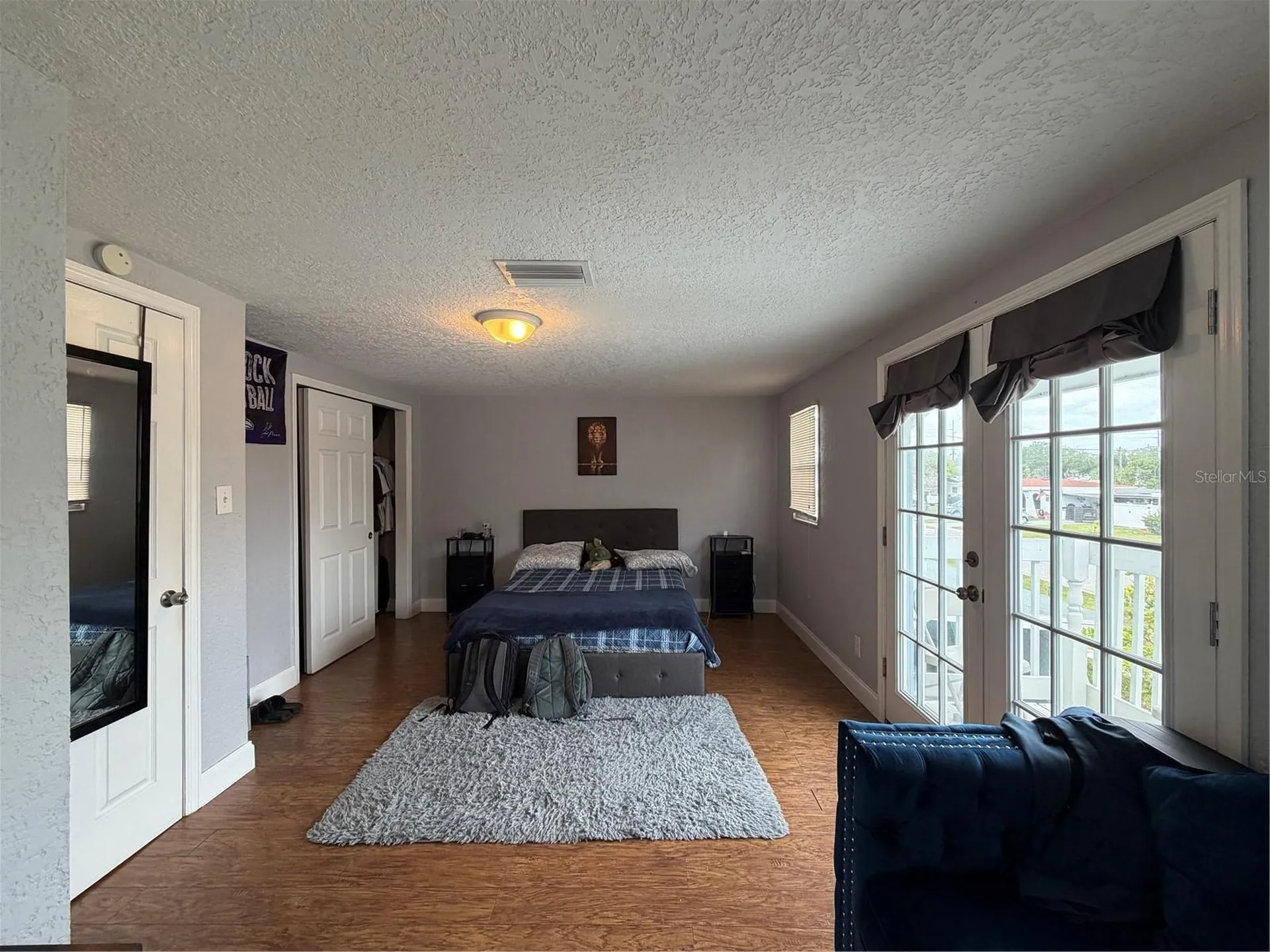 2926 W Saint John Street Tampa FL 33607