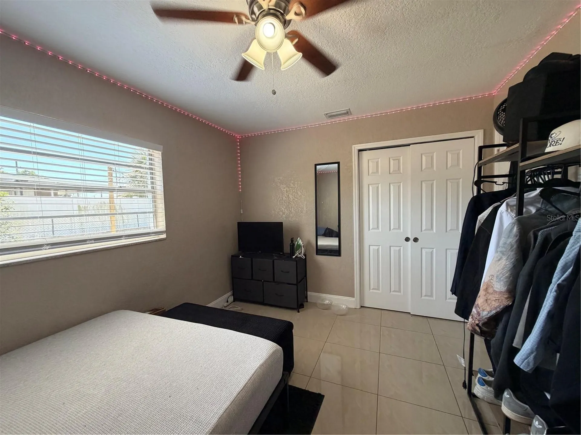 2926 W Saint John Street Tampa FL 33607