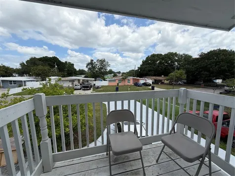 2926 W Saint John Street Tampa FL 33607