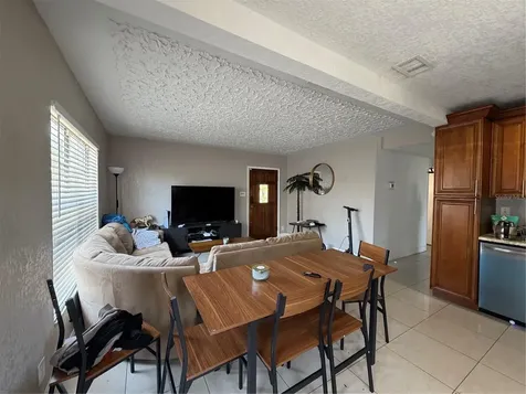 2926 W Saint John Street Tampa FL 33607